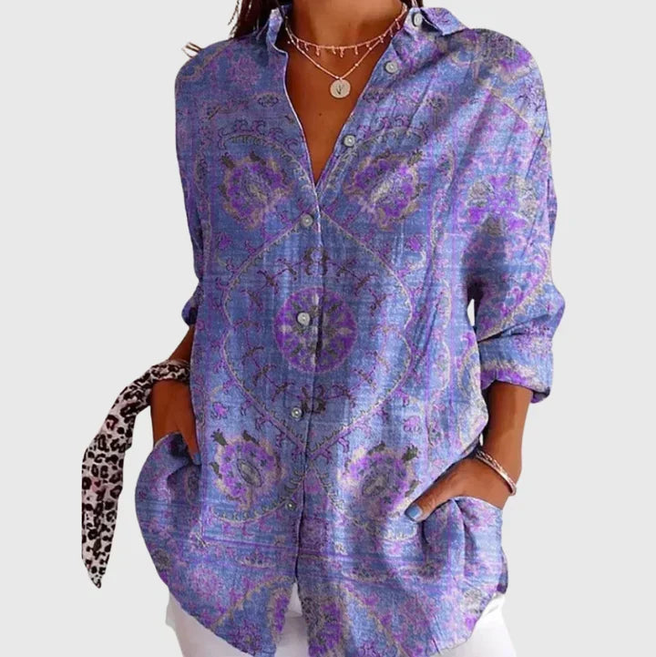 Blusa ligera y colorida con estampados