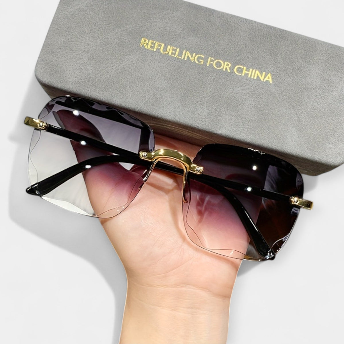 Gafas retro clásicas sin montura