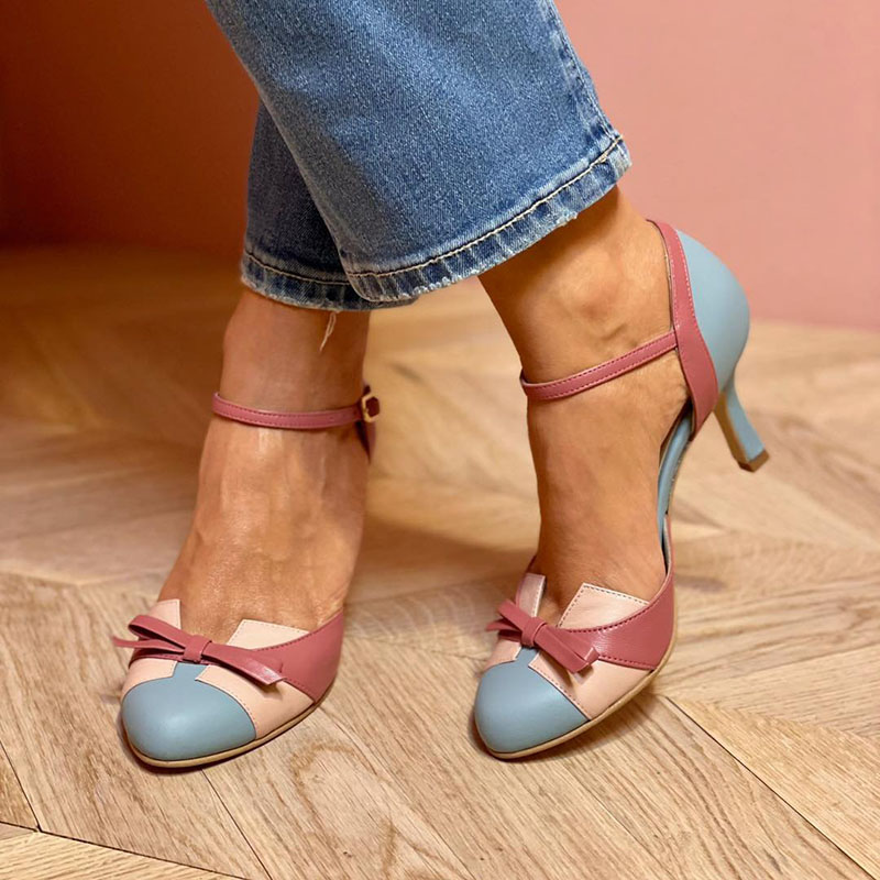Bellarosa - Sandalias de colores con nudo y tiras, con punta redonda