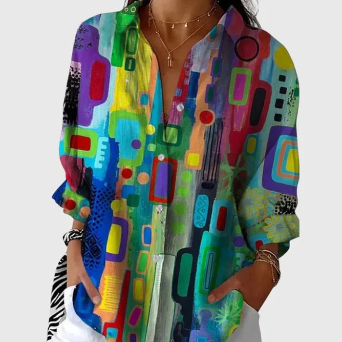 Blusa ligera y colorida con estampados