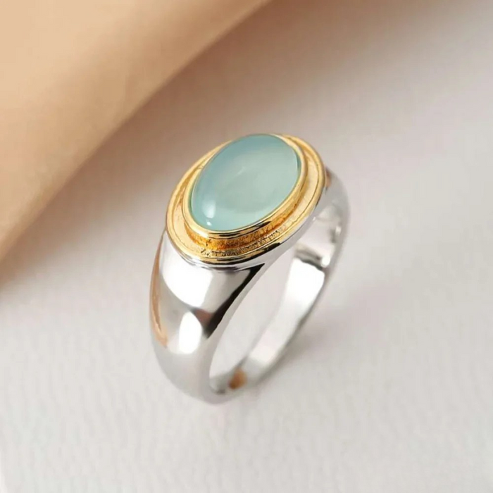 Anillo retro de piedra lunar verde
