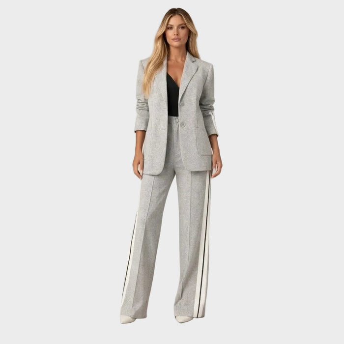 Ewa - Conjunto con chaqueta entallada
