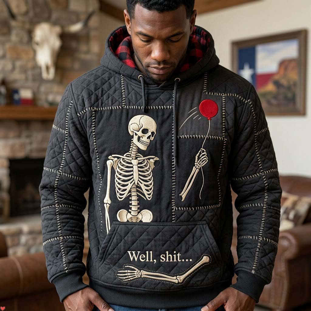 Sudadera con capucha con calaveras después del anochecer