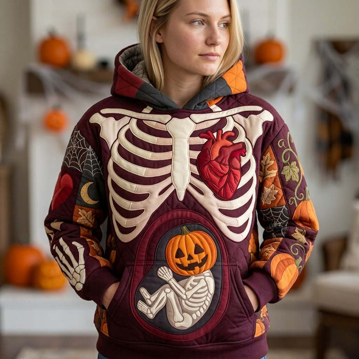 Sudadera con capucha con calaveras al anochecer